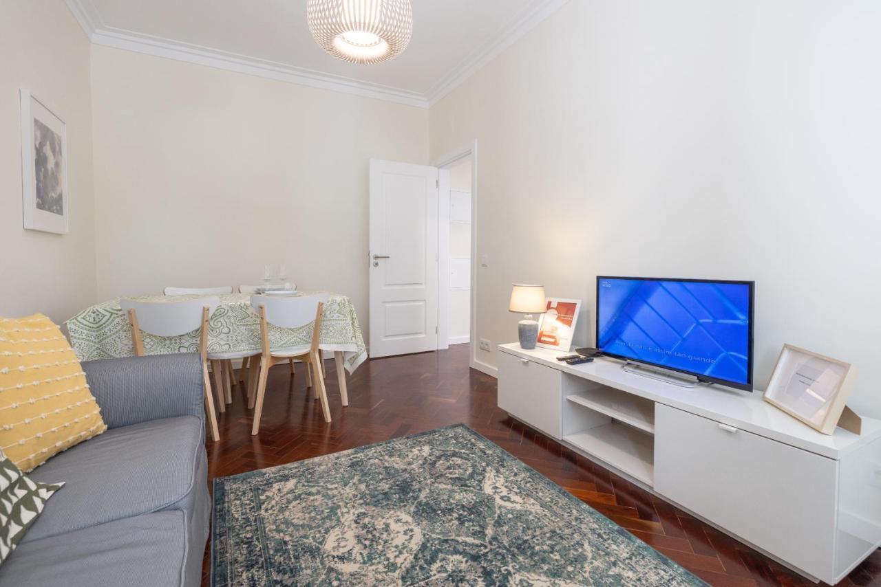 Casa Do Largo - Cozy Apartment In The City Center & With Ac Lisboa Exteriér fotografie